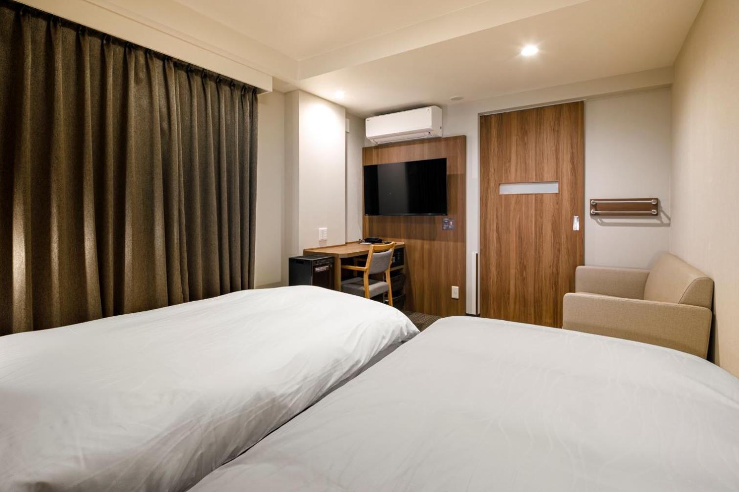 Dormy Inn Express Тойохасі Екстер'єр фото