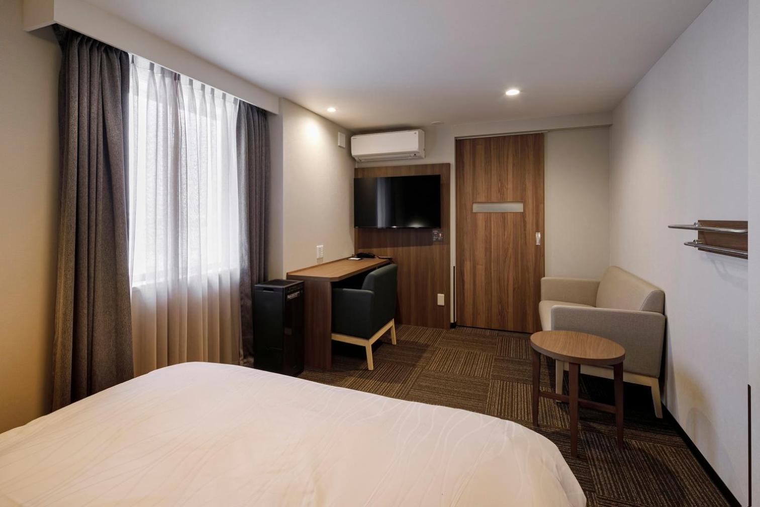 Dormy Inn Express Тойохасі Екстер'єр фото